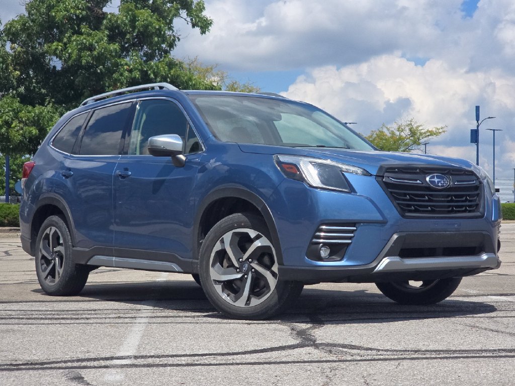 Used 2022 Subaru Forester Touring AWD/4WD image 1