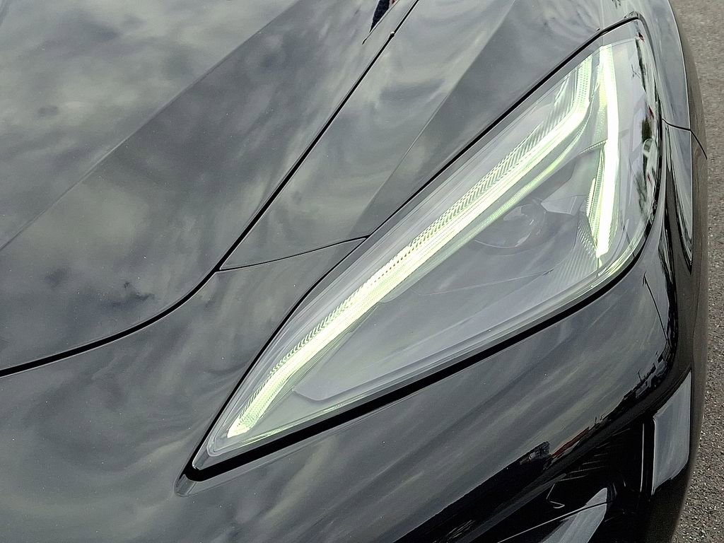 Used 2025 Chevrolet Corvette Z06 RWD image 10