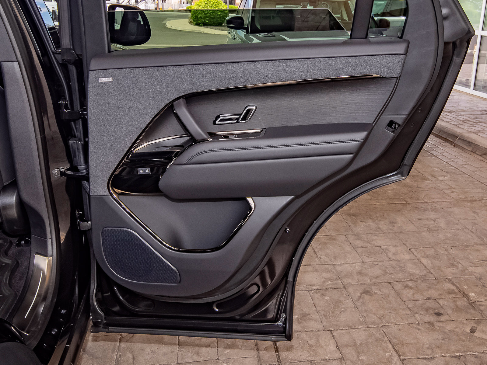 New 2026 Land Rover Range Rover Sport Dynamic SE AWD/4WD image 48