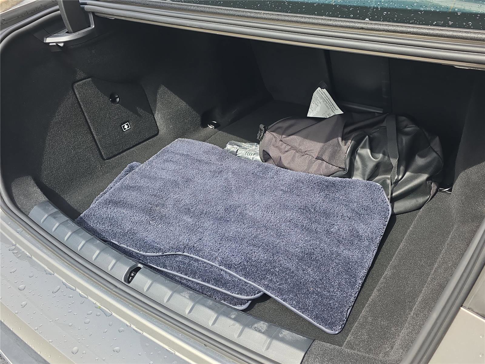 Certified 2025 BMW i7 xDrive60 w/ Executive Package image 9