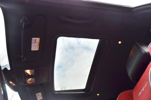 Used 2015 Dodge Challenger SRT w/ Technology Group image 33