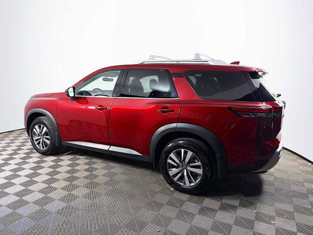 Certified 2025 Nissan Pathfinder SL AWD/4WD image 6