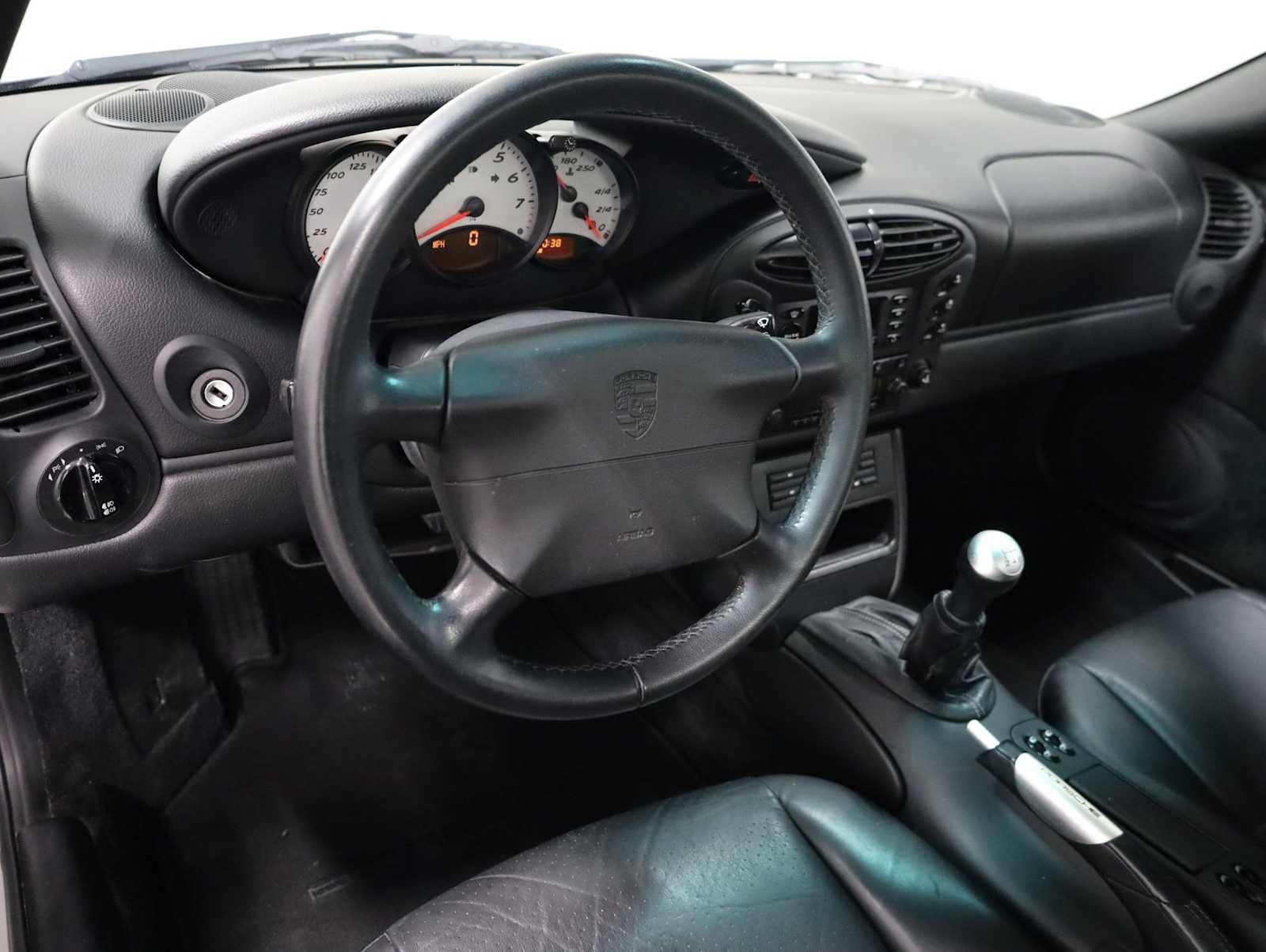 Used 2000 Porsche Boxster RWD image 4