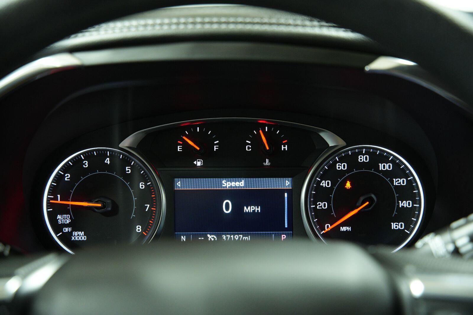 Certified 2025 Chevrolet Blazer LT FWD image 38