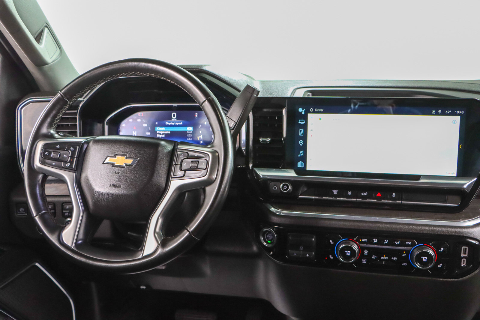 Used 2024 Chevrolet Silverado 2500 LTZ AWD/4WD image 18