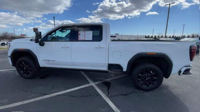 Used 2024 GMC Sierra 2500 AT4 w/ AT4 Premium Plus Package AWD/4WD image 7