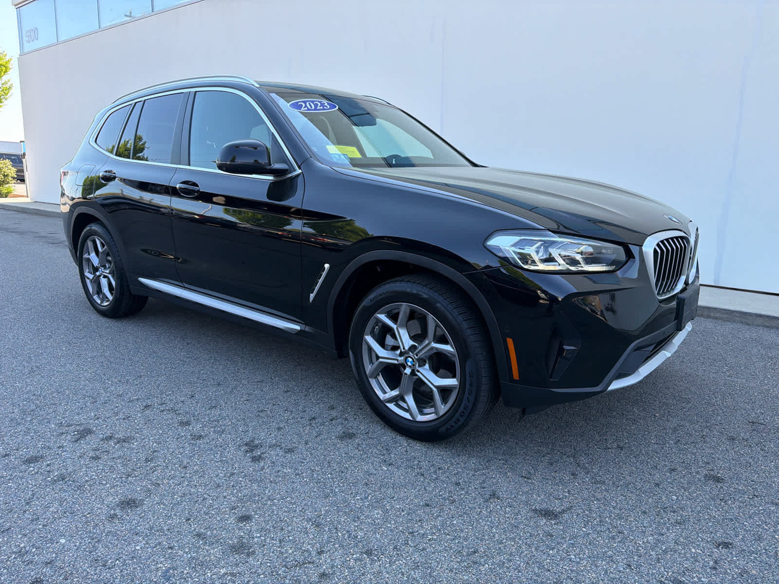 Used 2024 BMW X3 xDrive30i w/ Premium Package AWD/4WD image 2