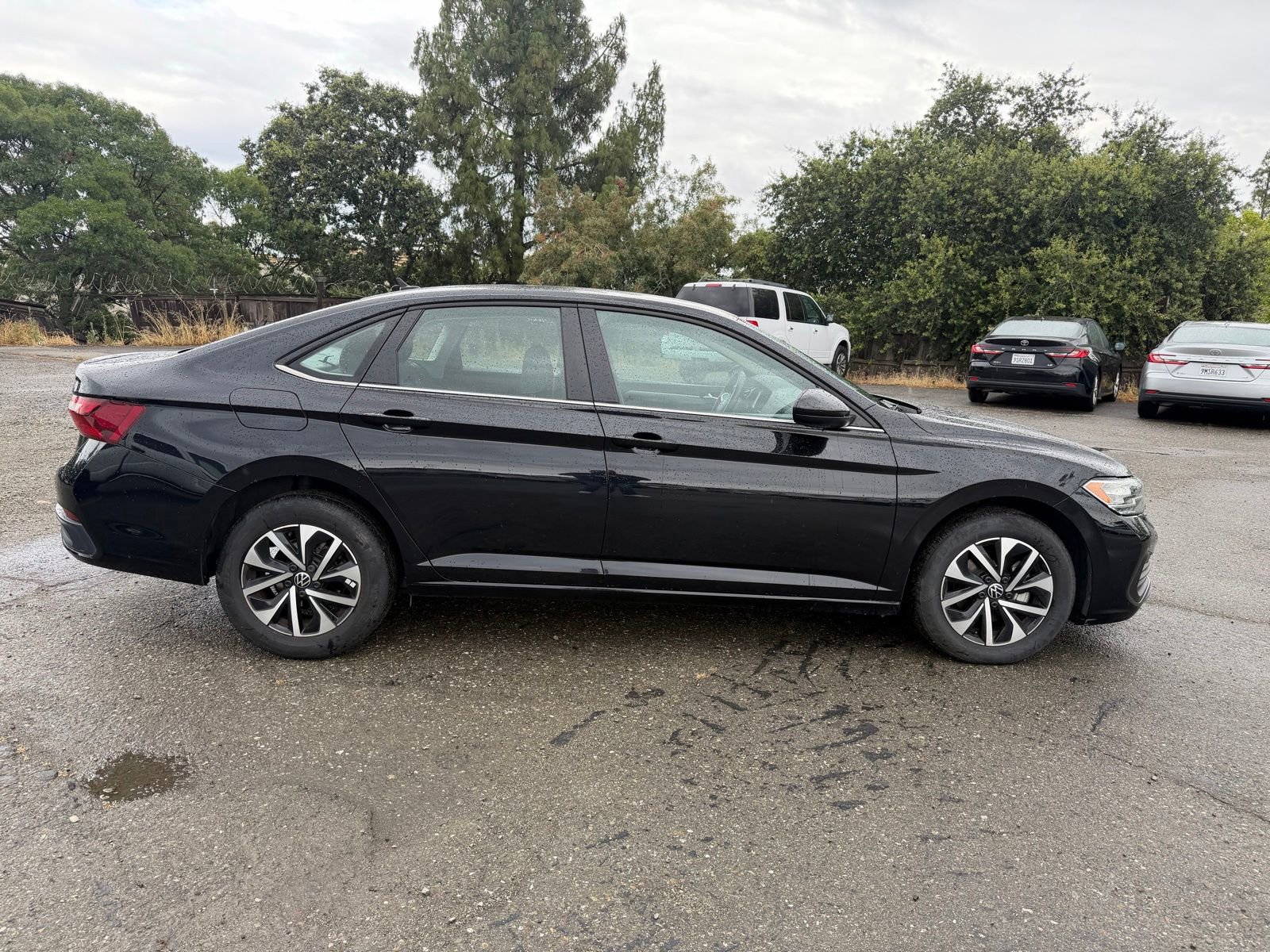 Used 2024 Volkswagen Jetta S FWD image 6