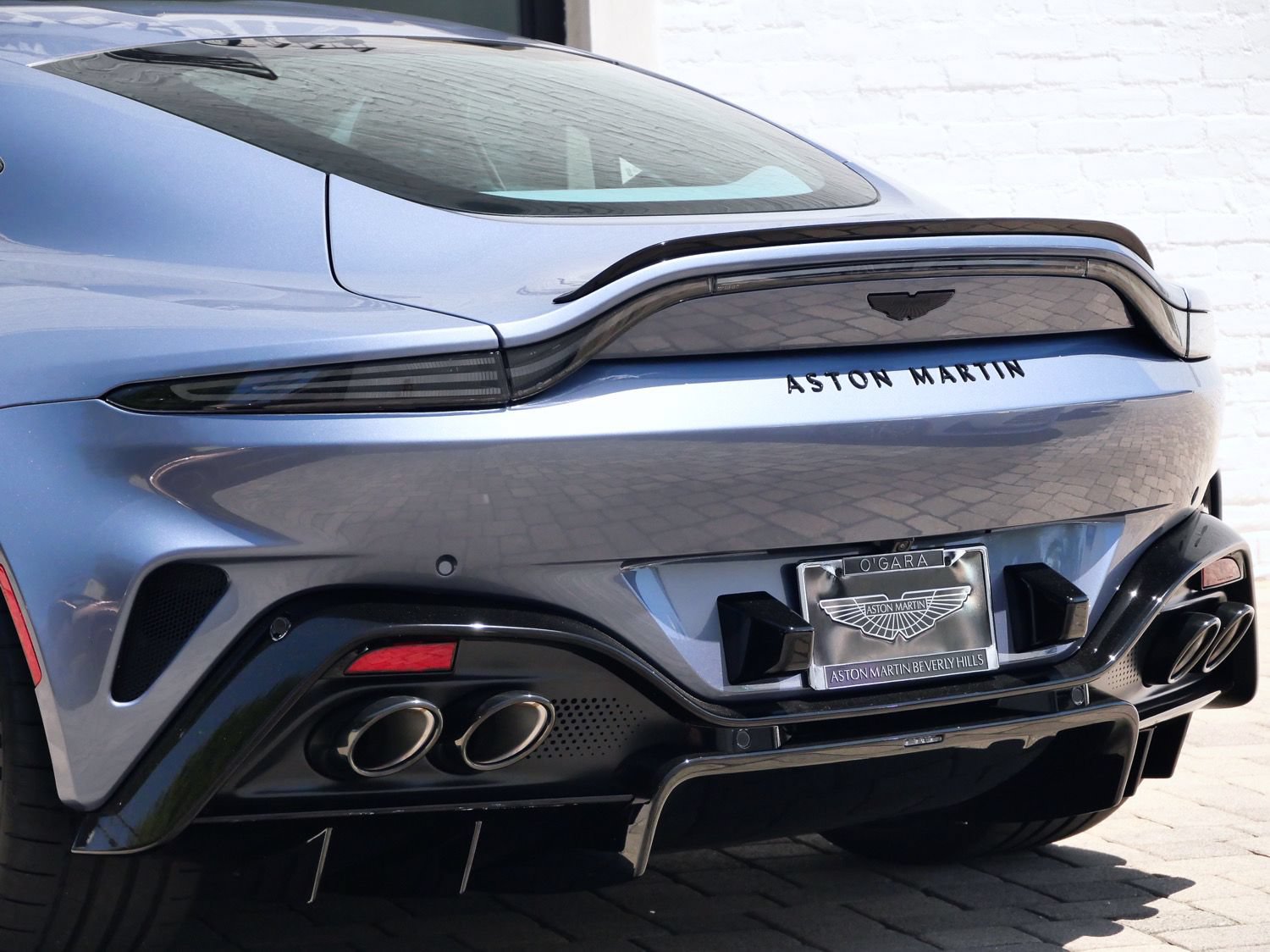 New 2026 Aston Martin V8 Vantage S RWD image 8