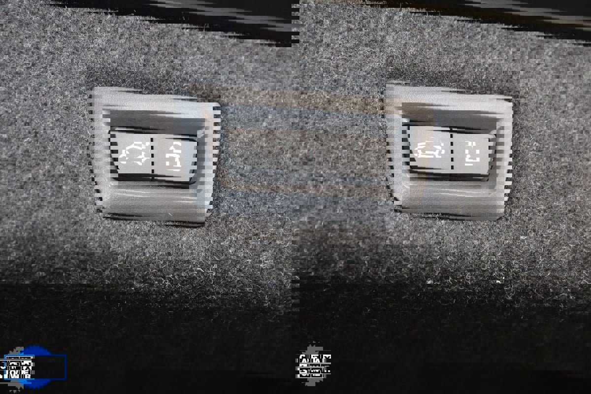 Used 2022 BMW 540i xDrive w/ M Sport Package image 57