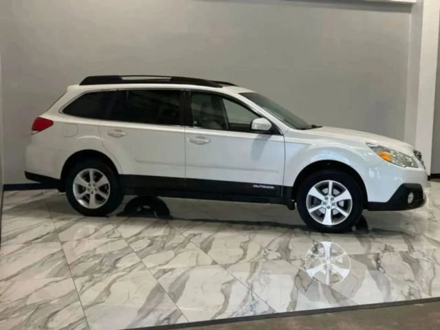 Used 2013 Subaru Outback 2.5i Limited w/ Moonroof Pkg image 6