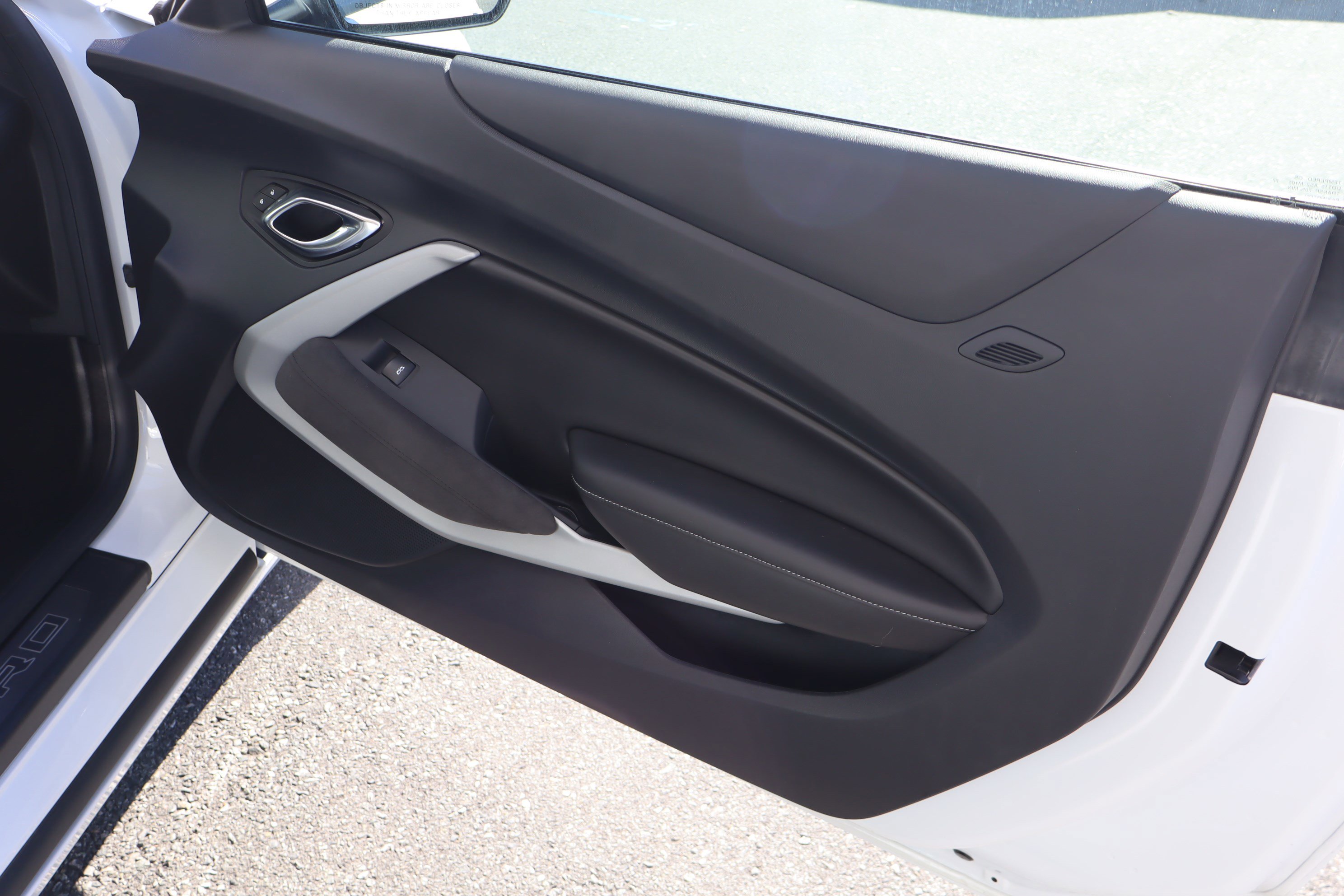 Used 2022 Chevrolet Camaro SS image 30