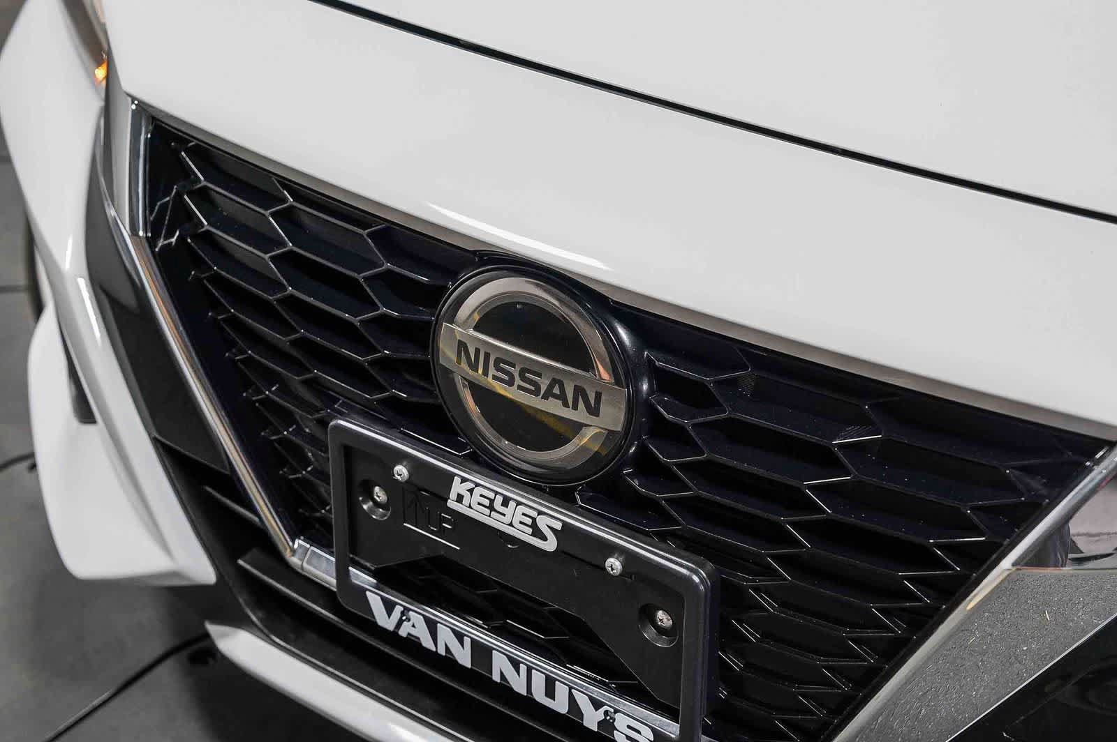 Used 2020 Nissan Sentra SV FWD image 8
