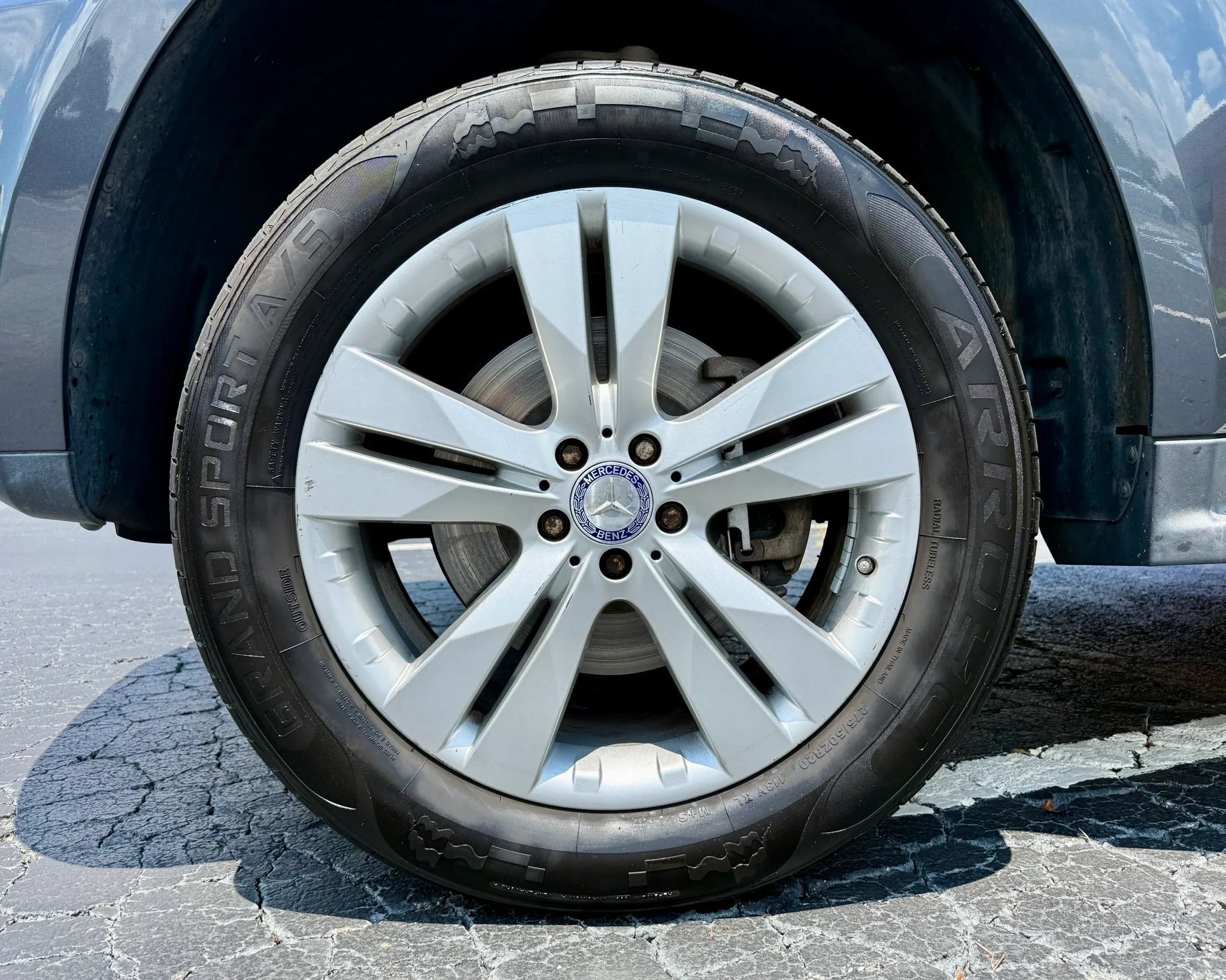 Used 2012 Mercedes-Benz GL 450 4MATIC image 31