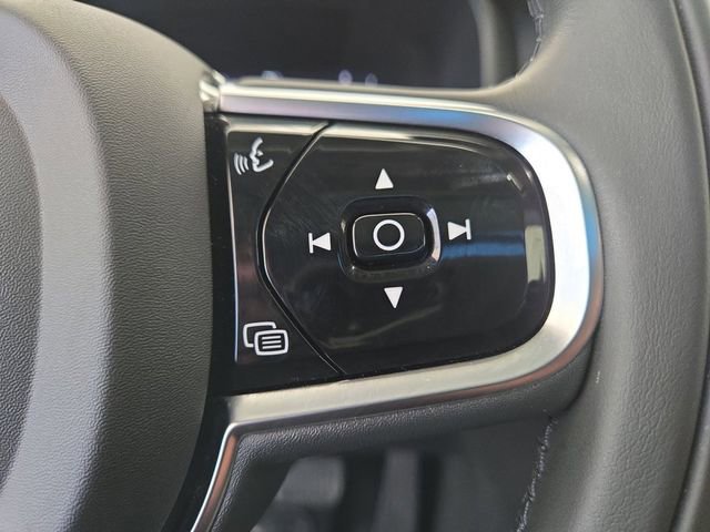 Used 2022 Volvo S90 B6 Inscription w/ Advanced Package image 9