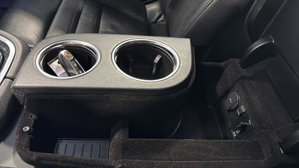 Used 2018 Porsche Panamera 4 image 21