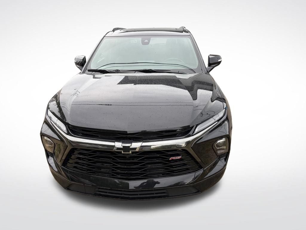 Used 2024 Chevrolet Blazer RS w/ Driver Confidence II Package AWD/4WD image 2