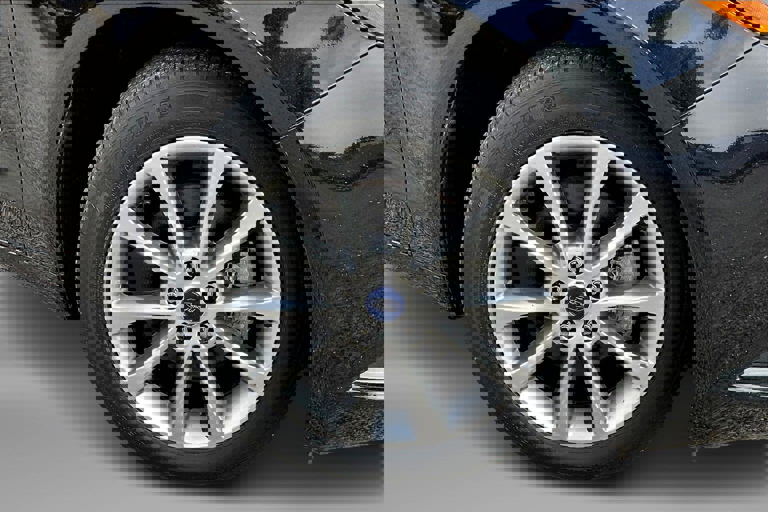 Used 2017 Ford Fusion S image 9