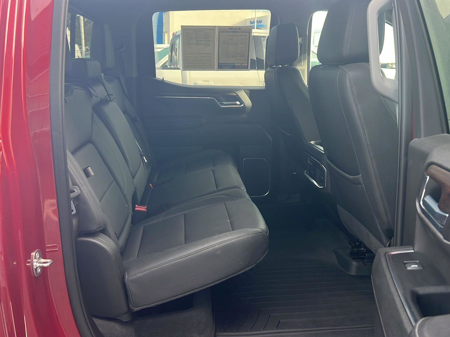 Used 2023 GMC Sierra 1500 SLT w/ SLT Premium Plus Package image 12