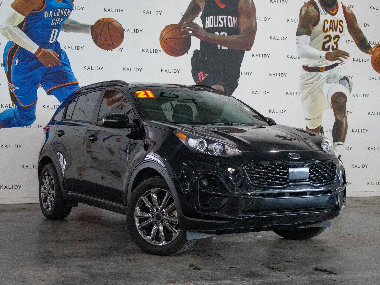 Used 2021 Kia Sportage S w/ S AWD Premium Package image 2