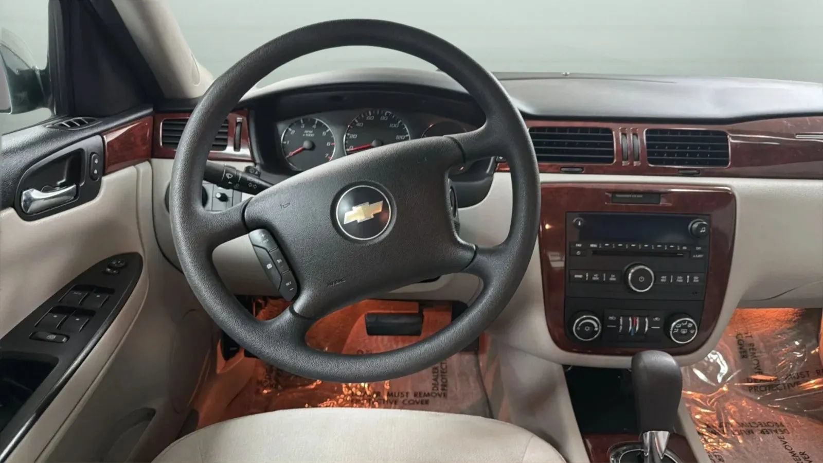 Used 2008 Chevrolet Impala LT FWD image 16