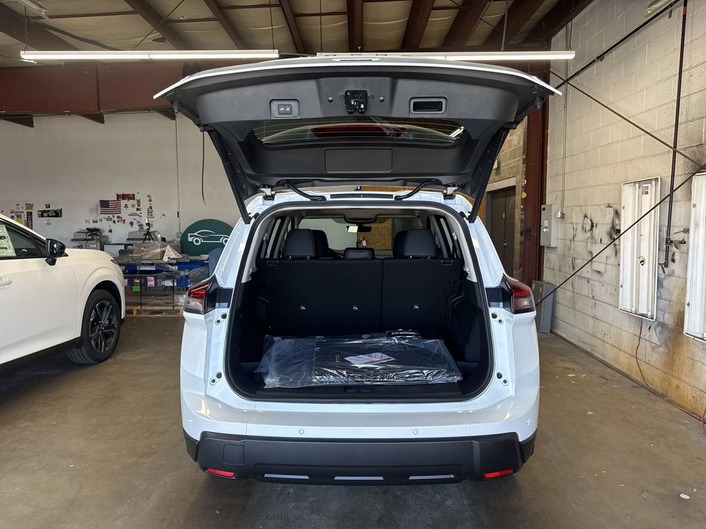 New 2026 Nissan Rogue Dark Armor AWD/4WD image 20