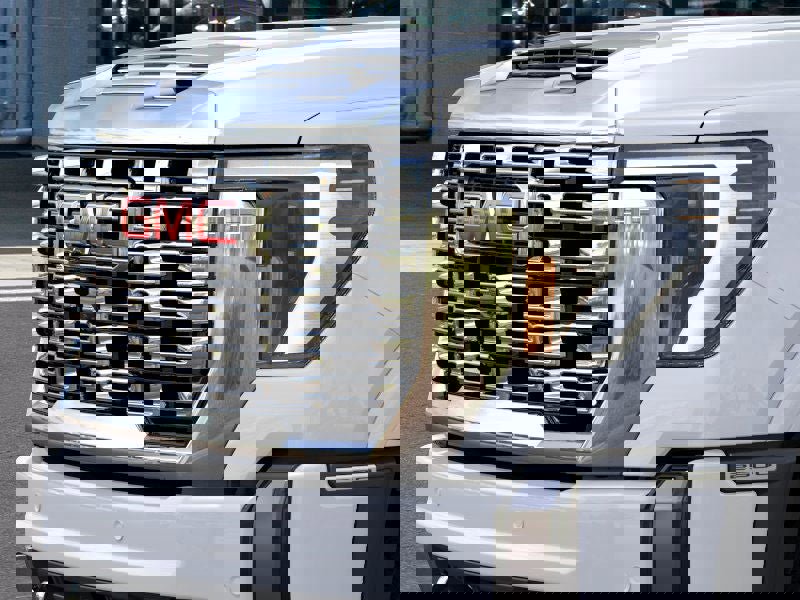 New 2026 GMC Sierra 2500 Denali w/ Denali Reserve Package image 13