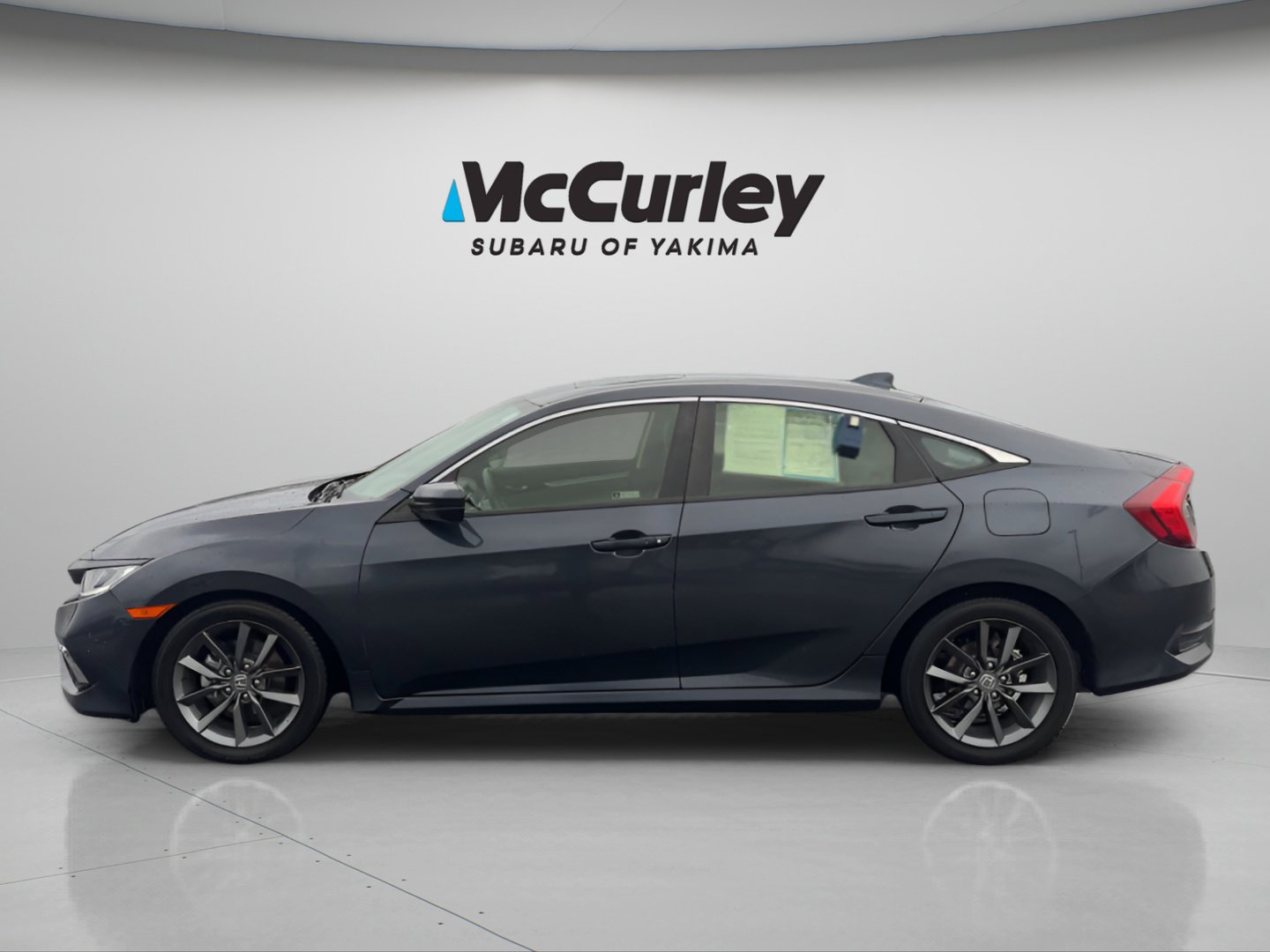 Used 2019 Honda Civic EX image 2