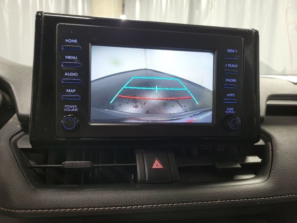 Used 2019 Toyota RAV4 XLE w/ Convenience Package AWD/4WD image 18