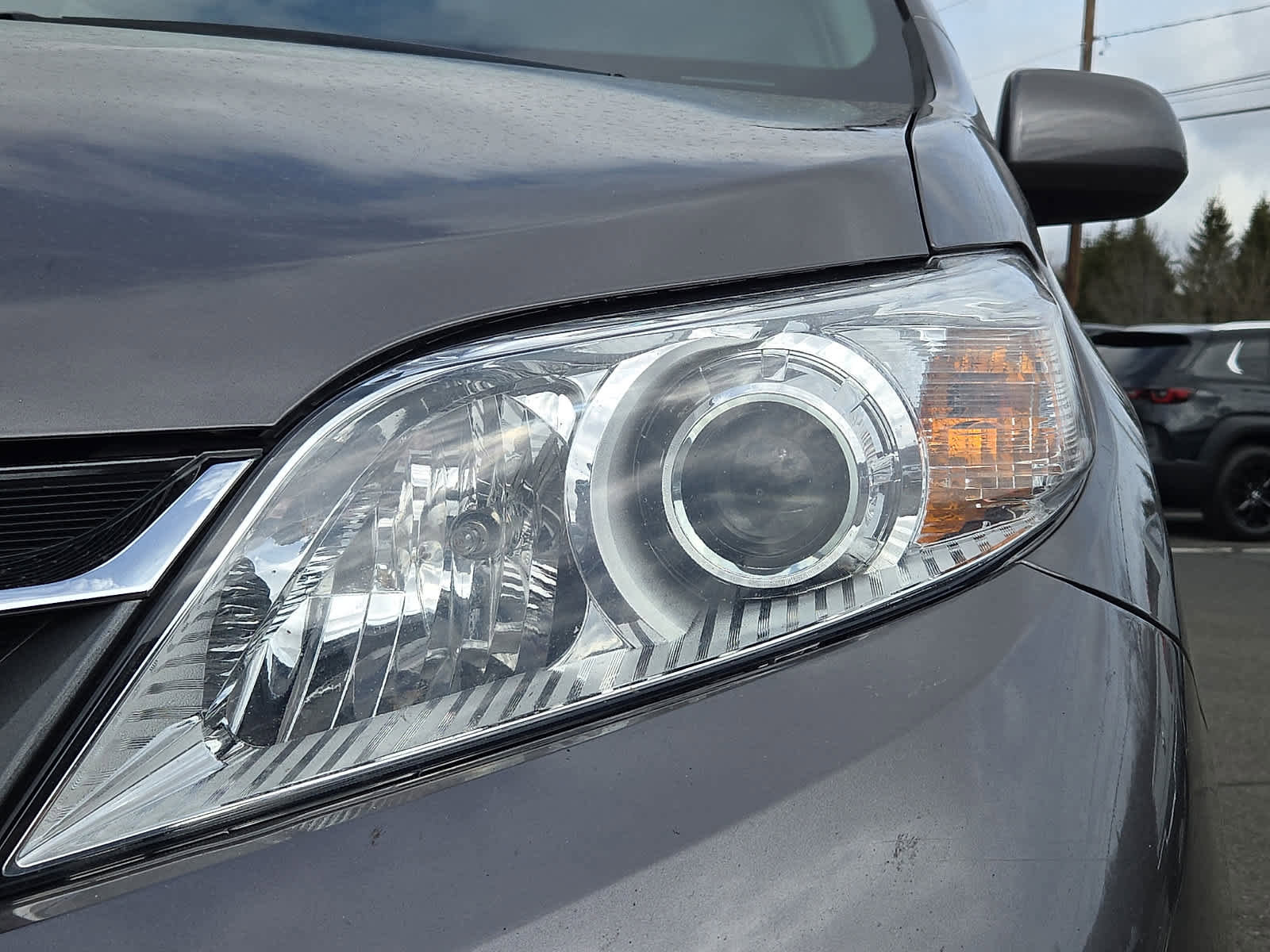 Used 2018 Toyota Sienna XLE FWD image 10