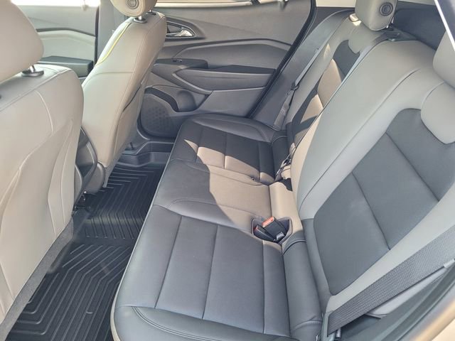 Used 2025 Chevrolet Trax ACTIV w/ Driver Confidence Package FWD image 8