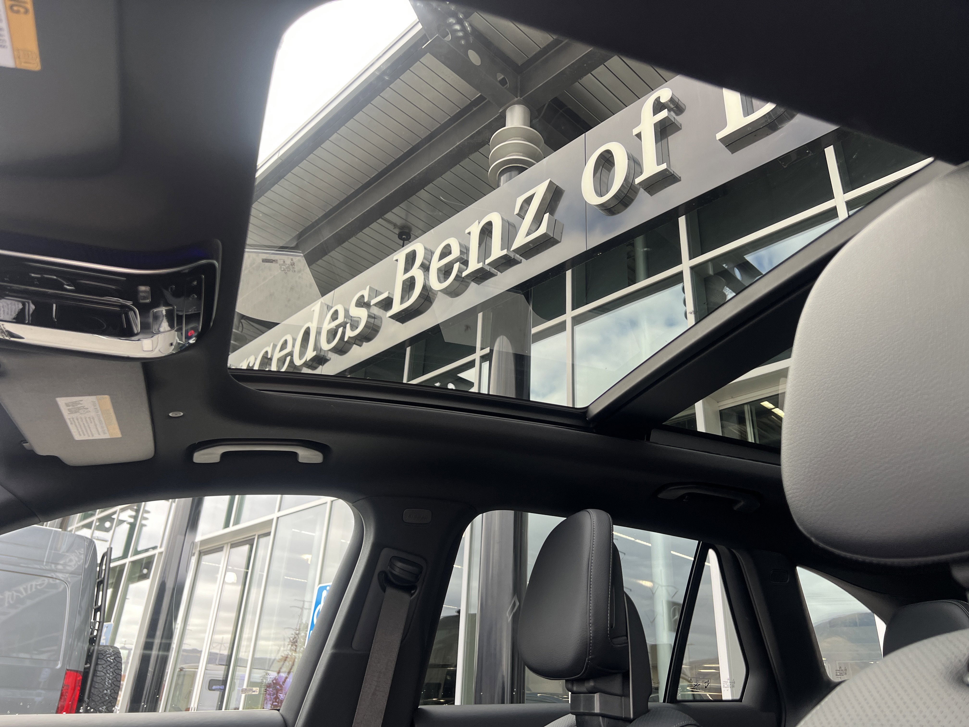 New 2026 Mercedes-Benz GLC 300 4MATIC image 30