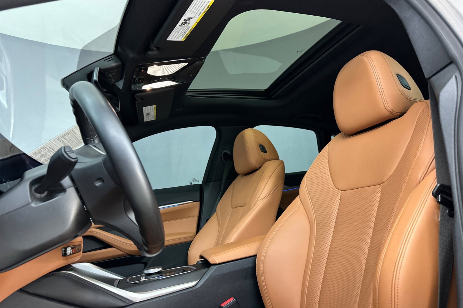 Certified 2024 BMW i4 eDrive35 w/ M Sport Package image 15