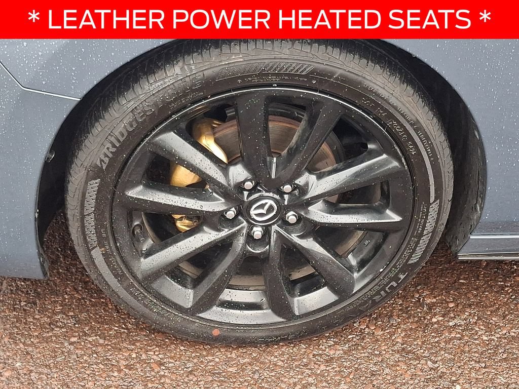 Used 2020 MAZDA MAZDA3 Hatchback w/ Premium Package FWD image 8