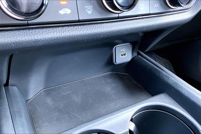 Used 2025 Honda HR-V LX image 15