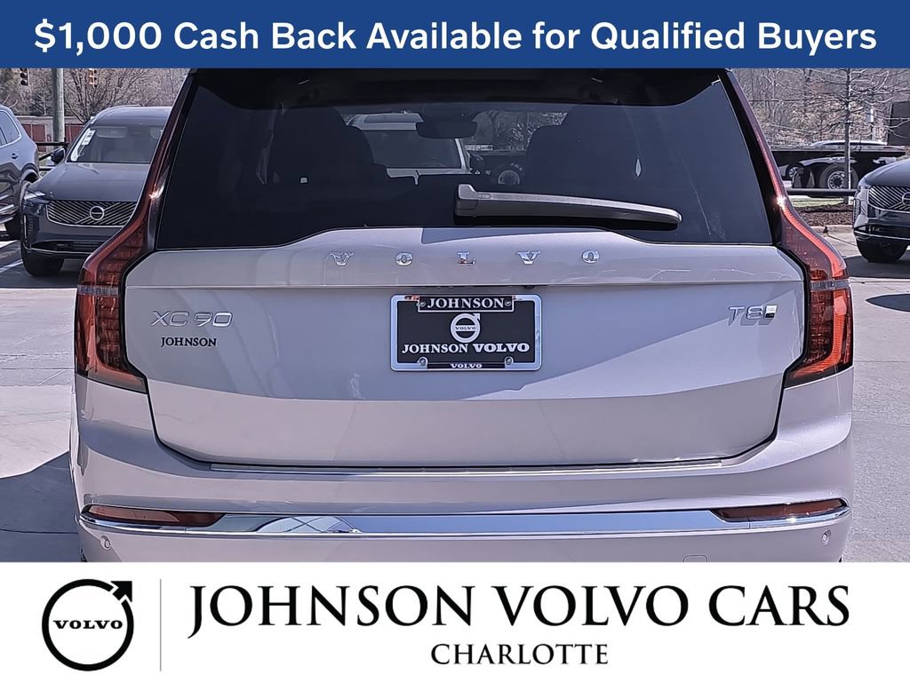 New 2026 Volvo XC90 T8 Ultra w/ Protection Package Premier AWD/4WD image 6