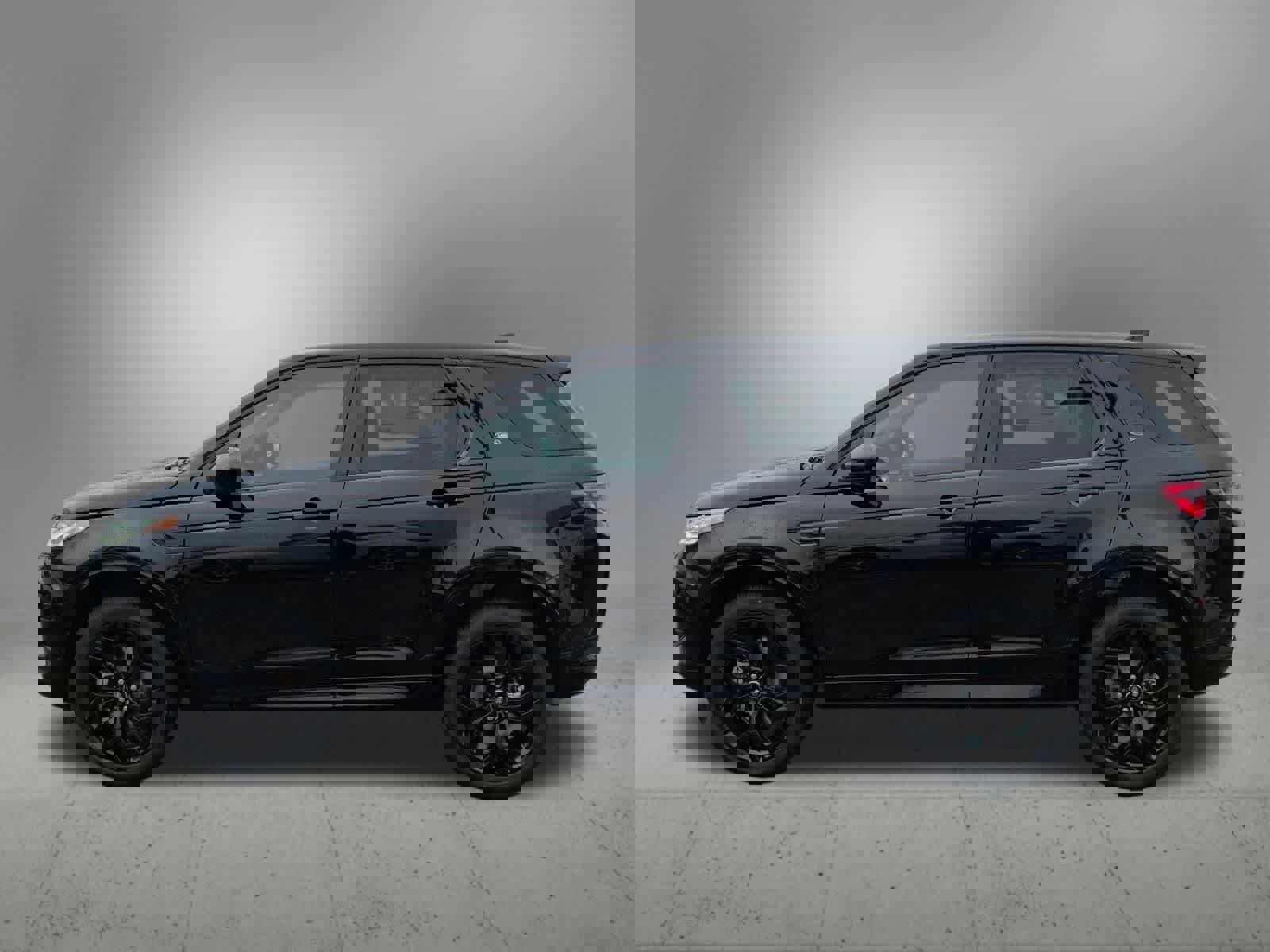 New 2026 Land Rover Discovery Sport Landmark image 3