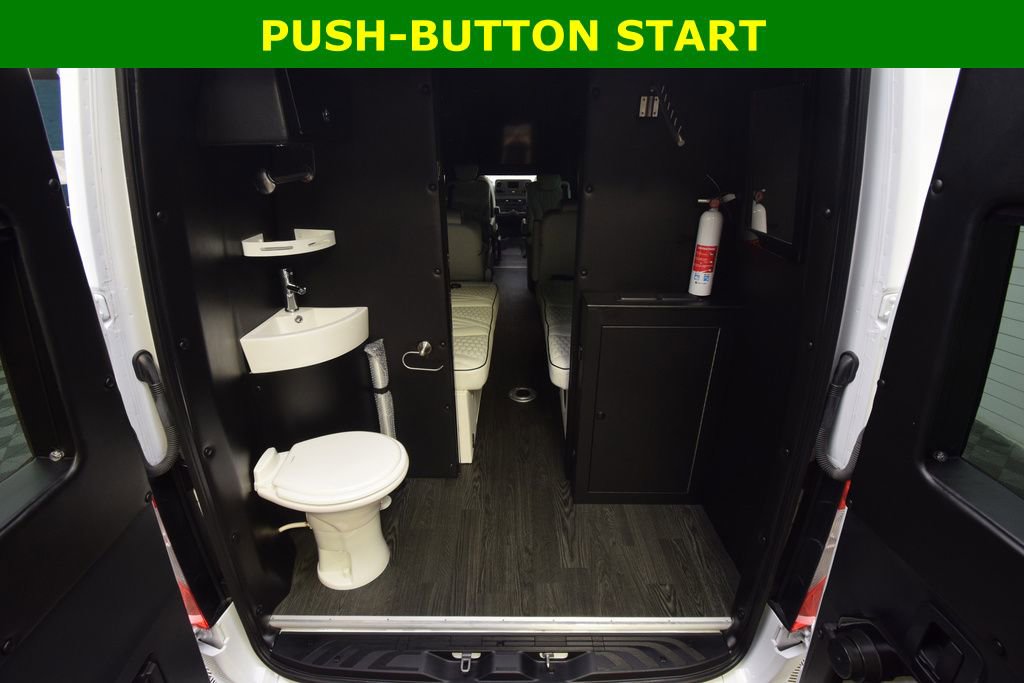 Used 2020 Mercedes-Benz Sprinter 3500 image 35