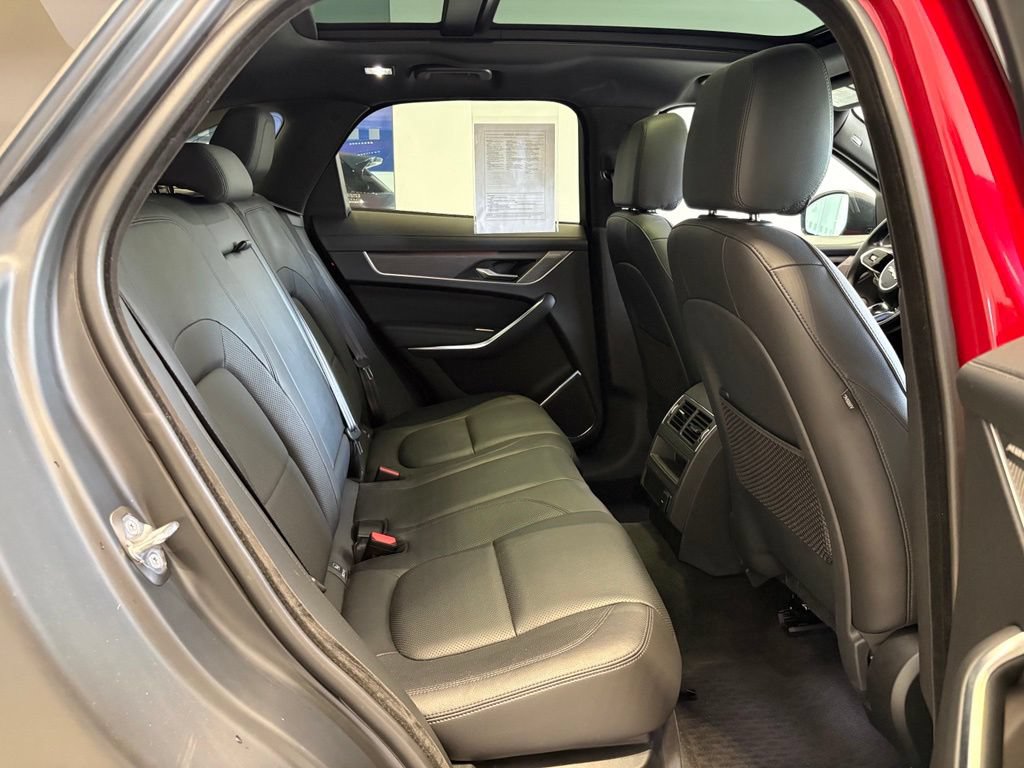 Used 2021 Jaguar F-PACE S AWD/4WD image 22