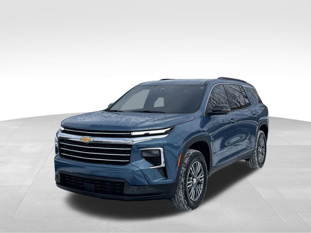 Used 2024 Chevrolet Traverse LT w/ Enhanced Driving Package image 6