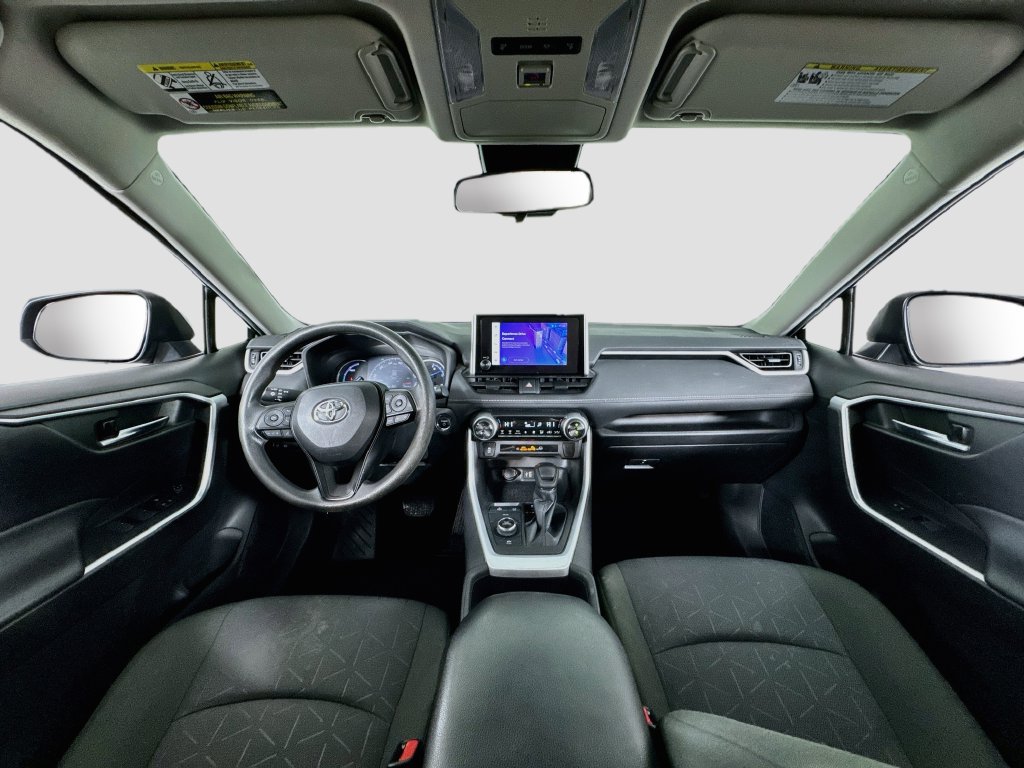 Used 2023 Toyota RAV4 XLE AWD/4WD image 13