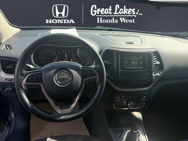 Used 2015 Jeep Cherokee Latitude image 10