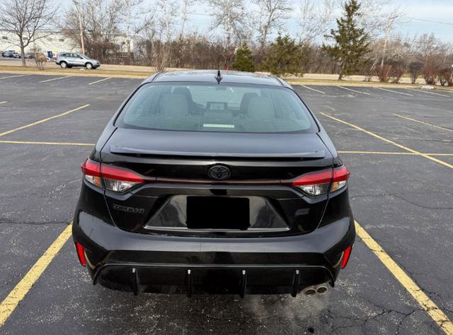 Used 2024 Toyota Corolla Sedan w/ SE Convenience Package image 11