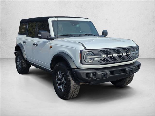 Used 2023 Ford Bronco Badlands video 3