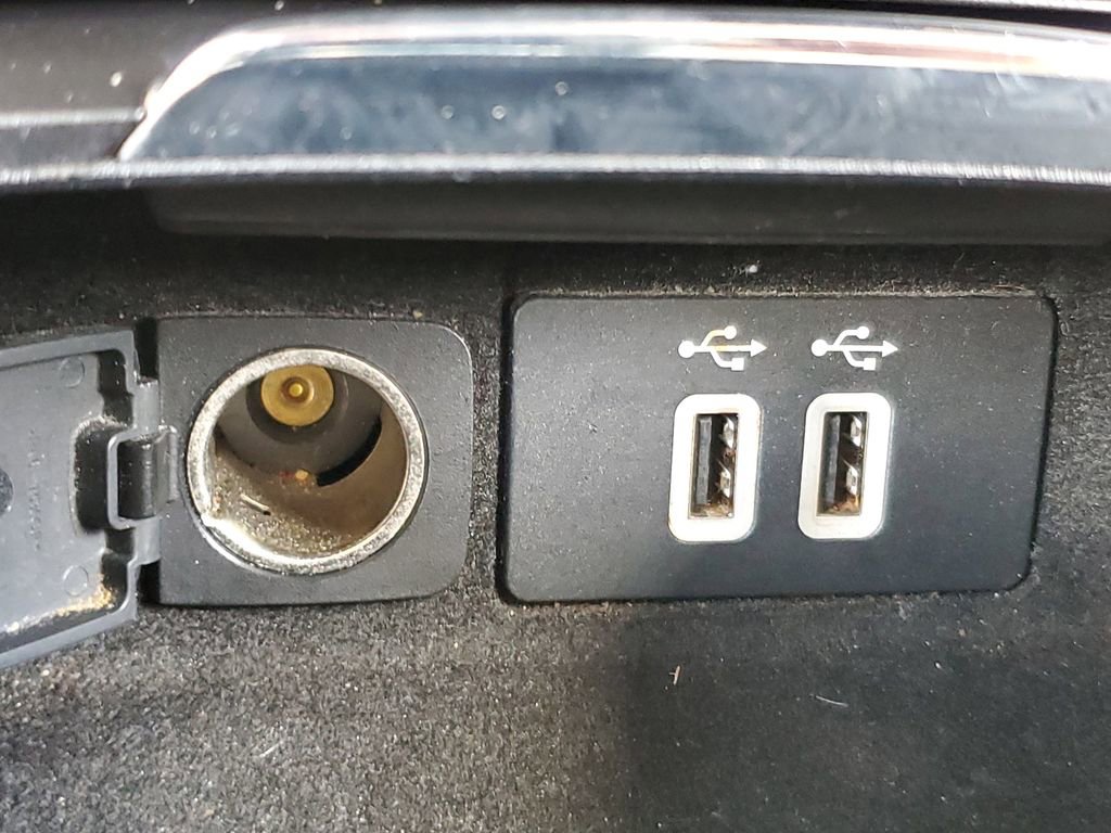 Used 2017 Lincoln MKC Reserve image 23