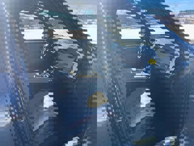 New 2026 Volvo XC90 T8 Ultra w/ Protection Package Premier image 6