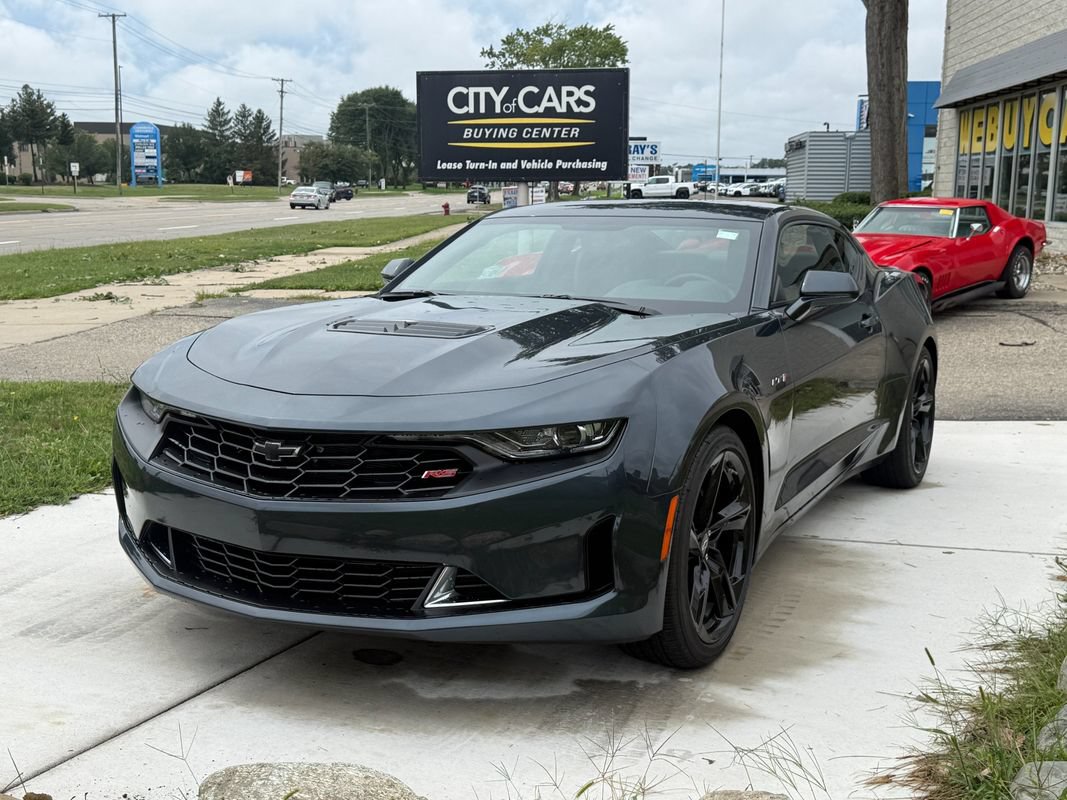 Used 2022 Chevrolet Camaro LT w/ RS Package RWD image 1