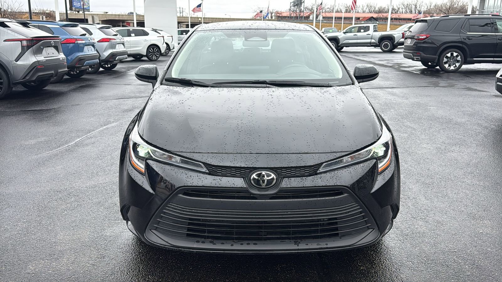 Certified 2025 Toyota Corolla LE image 2