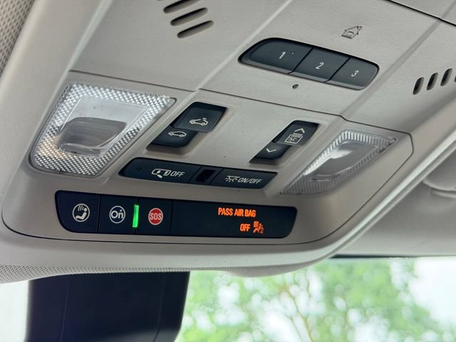 Used 2020 Chevrolet Equinox Premier FWD image 18