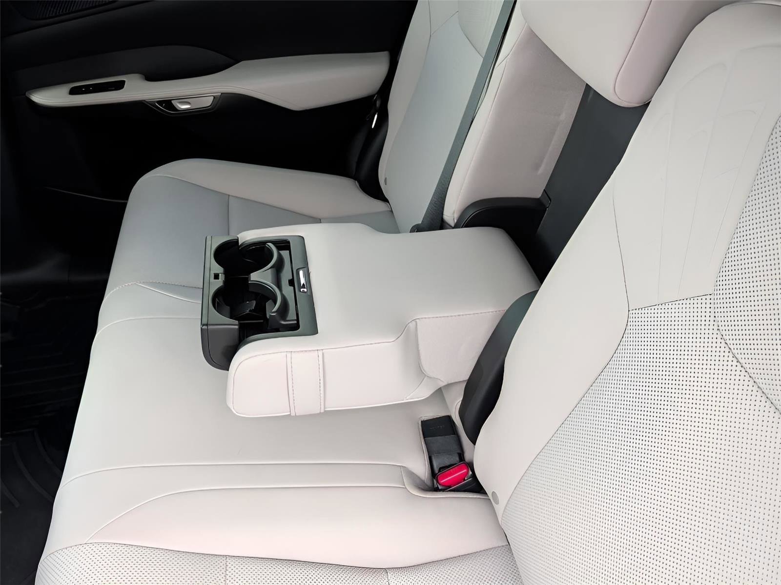 Used 2025 Lexus RX 350 F Sport image 21